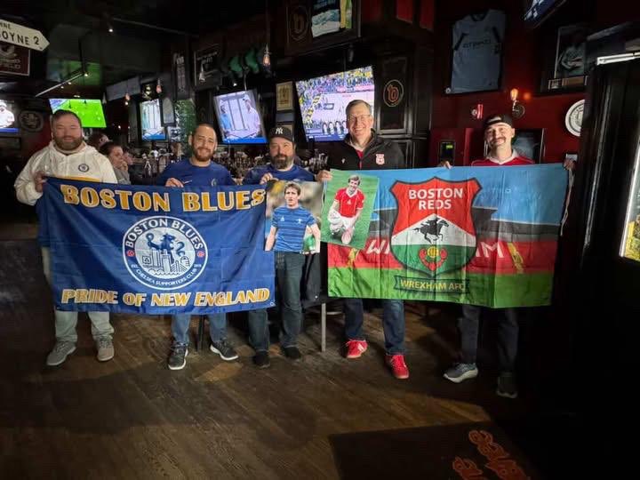 waynecram's tweet photo. COME ON YOU REDS!  Cheers to @Boston_Blues for pre match hospitality at The Banshee. @Boston_Reds honoring Joey Jones and waiting for an #FACup shock. #wxmafc https://t.co/V0Ie515nPt