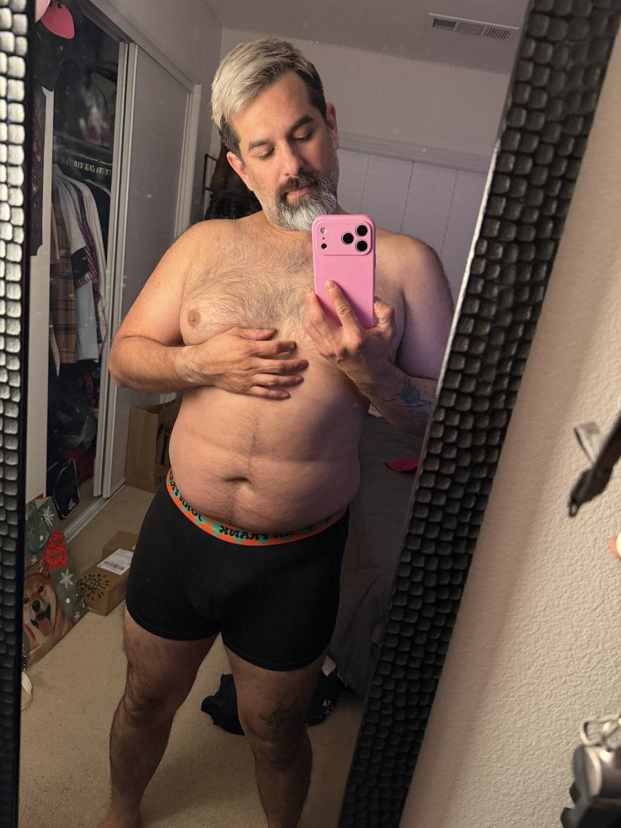 Spanky Flips tweet media