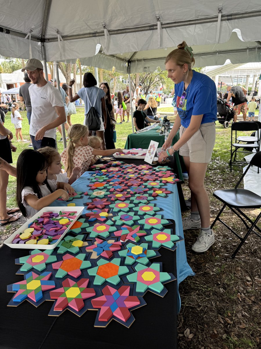 MathHappens tweet media