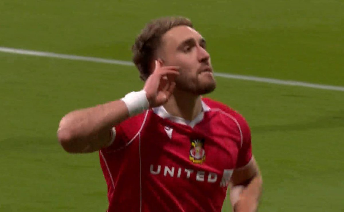 The Touchline | 𝐓 tweet media