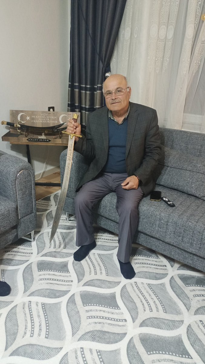 Bir iftar zamanı yine beraberiz Akçaköy Ali inal memet göğebakan Barak Hasan ile beraberiz