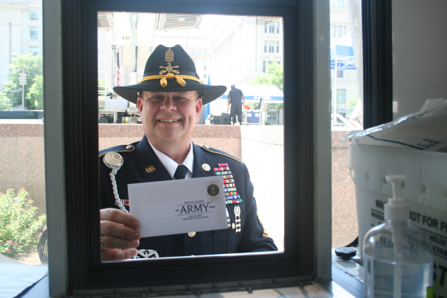 lpamanian's tweet photo. #ArmedForces250Stamps #USPS #USPSEmployee https://t.co/TrntjmmkGA https://t.co/GRKj73rSnT