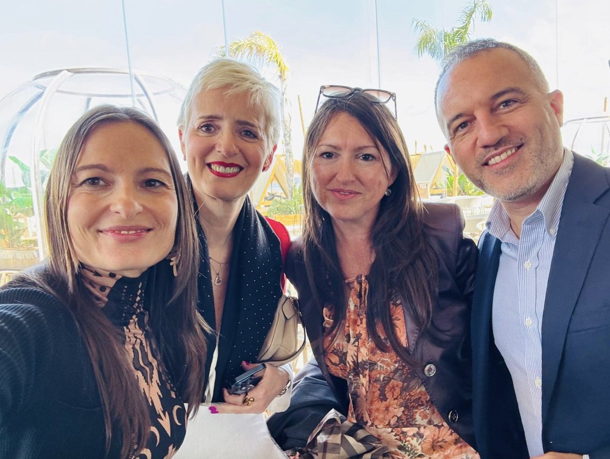 Bella Palomo tweet media