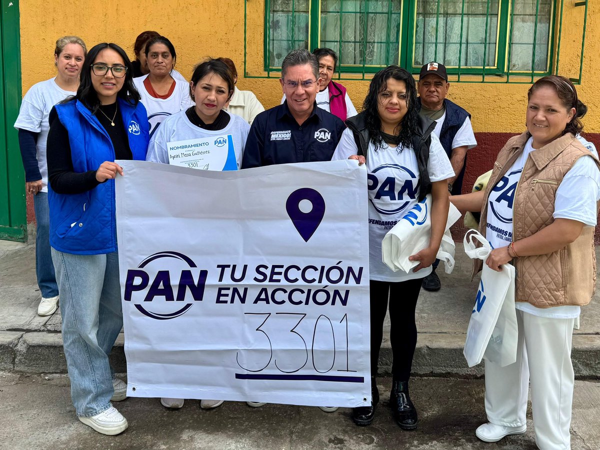 PabloMontesOlmo's tweet photo. ¡En las colonias 8 de Agosto, Cehuayo y Golondrinas, el @pan_ao instaló los Comités Seccionales con militantes y simpatizantes de Álvaro Obregón comprometidos con los valores de @AccionNacional!

¡Seguimos avanzando con #TuSecciónEnAcción! 🔵 https://t.co/B4SdbQlFDr
