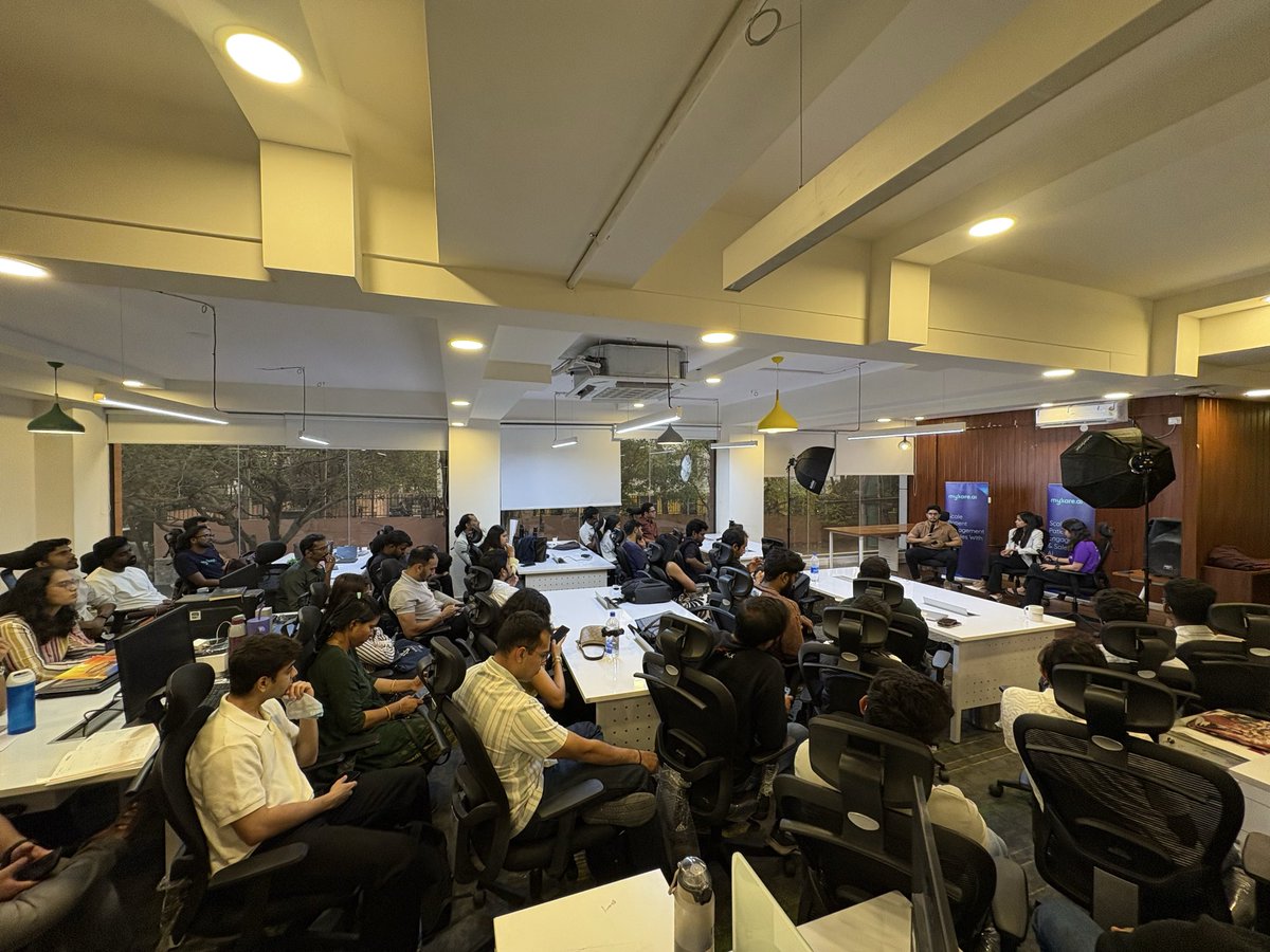 Senu Sam tweet media