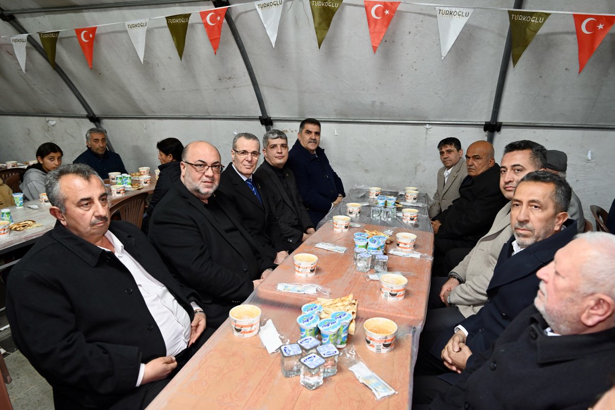 BO_Osmanagaoglu's tweet photo. Ramazan Buluşmaları kapsamında Kahramanmaraş Türkoğlu’ndaydık.

İl Başkanımız Muhammed Aydoğar ve Belediye Başkanımız Mehmet Karaca’nın ev sahipliğinde hemşehrilerimizle aynı sofrada iftar açtık.

Programda emeği geçen herkese teşekkür ediyorum.

@erbakanfatih @rprefahpartisi https://t.co/PhGMmRc49C