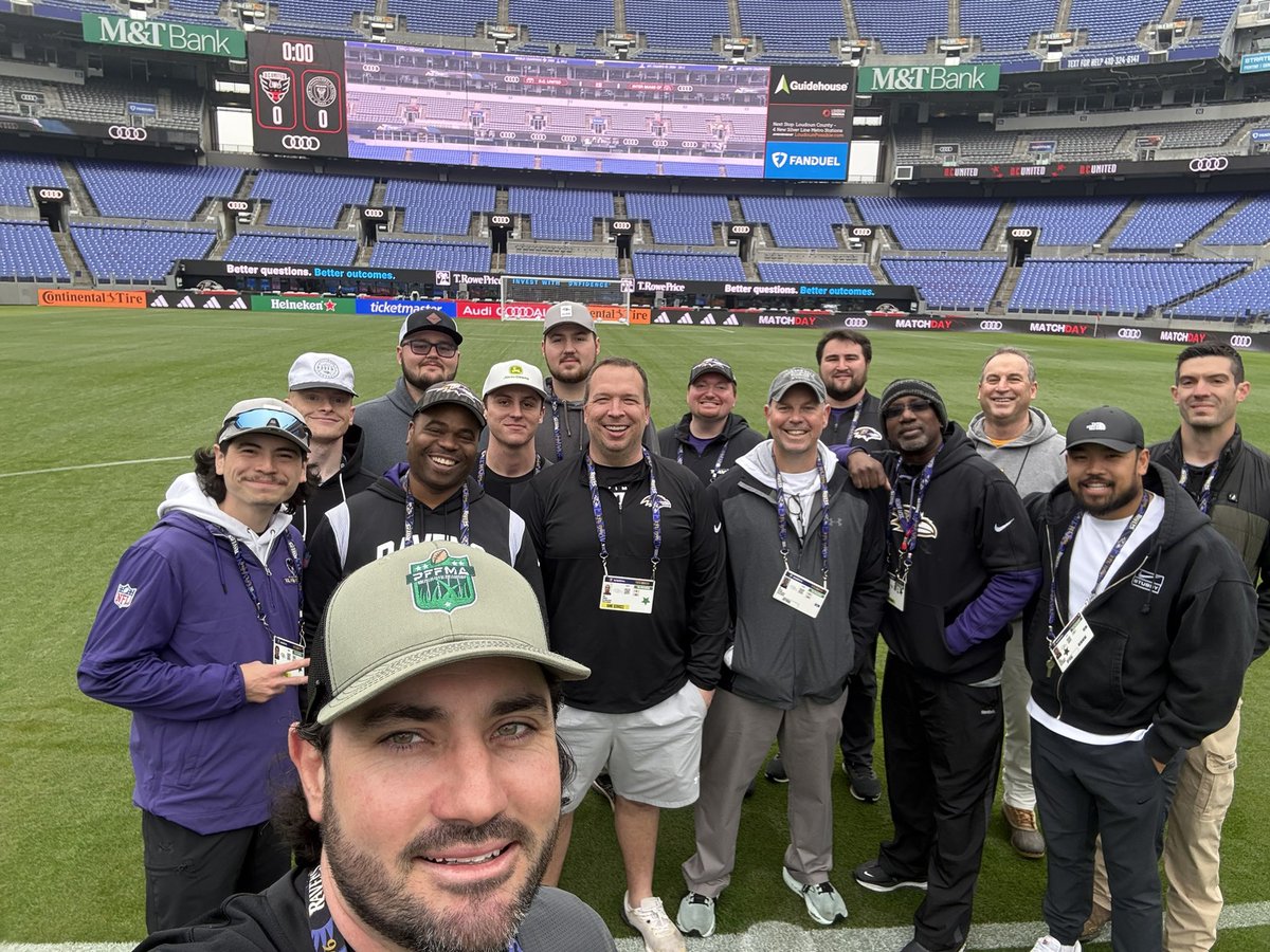 Dan Ampthor tweet media