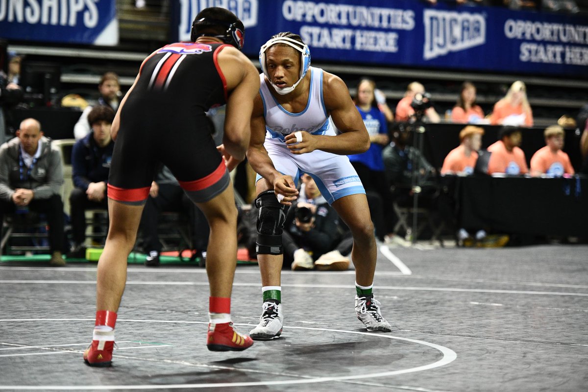 NEBwrestle's tweet photo. Keith Smith back to back finalist for Southeast! He’ll be going for his second NJCAA gold medal! https://t.co/V6BFqj7XGp