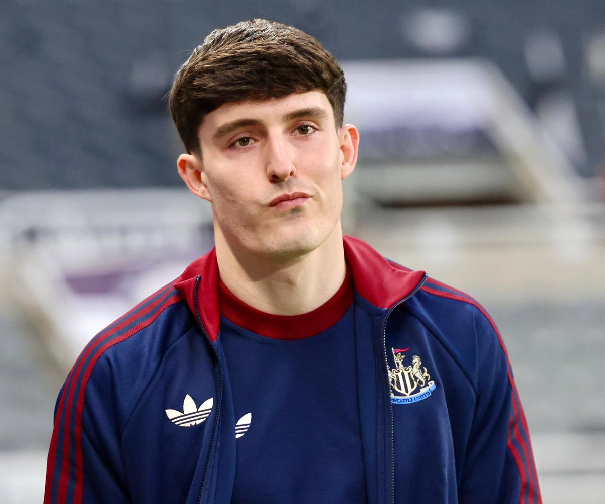He’s back #nufc 

Via <a href="/iainbuist1971/">Iain Buist</a> 📸