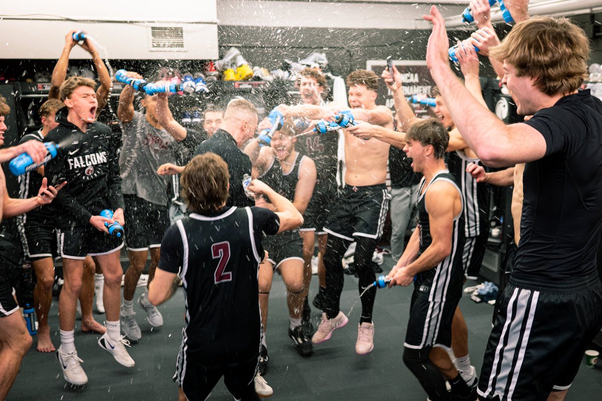 SPU_Basketball tweet picture