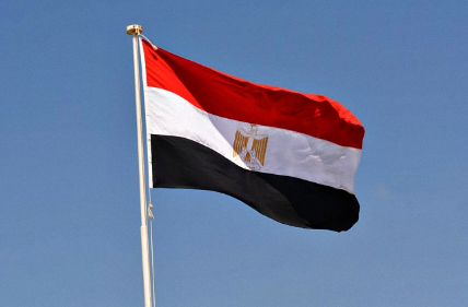 mm2710922's tweet photo. 🚨🚨 عــاجـــل
جمهورية مصر العربية :

الرفض الكامل للاعتداءات غير المقبولة
وغير المبررة على الدول العربية الشقيقة
ورفض أي ذرائع لتبرير تلك الاعتداءات

دعم مصر الكامل لسيادة وأمن واستقرار
وسلامة أراضي الدول العربية . https://t.co/7S9yqeqEkx