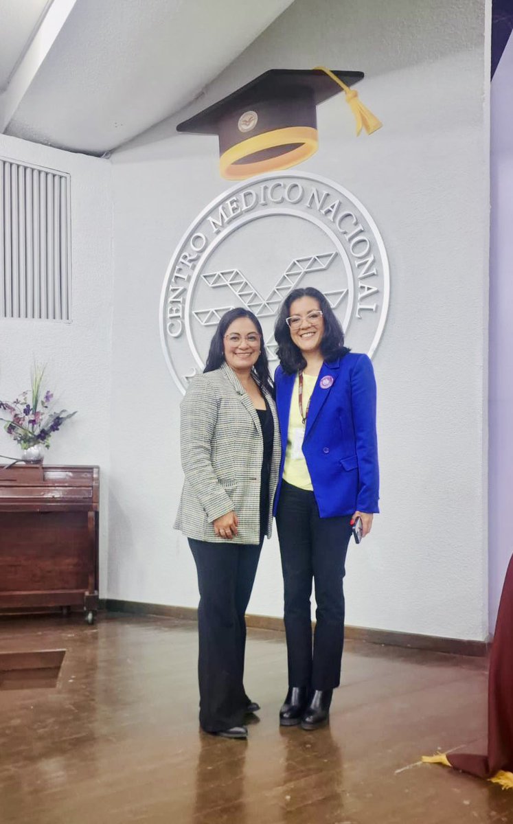 IxshelDelgado's tweet photo. #DíaMundialContraLaObesidad
1º Curso en conmemoración al Día Nacional para concientizar sobre la Obesidad.
Hablamos sobre cómo el proceso de alimentación-nutrición tiene una base social y cómo transitar de los abordajes clínicos a la responsabilidad colectiva.
#ISSSTE #CMN20Nov https://t.co/0J2YTjTD5p