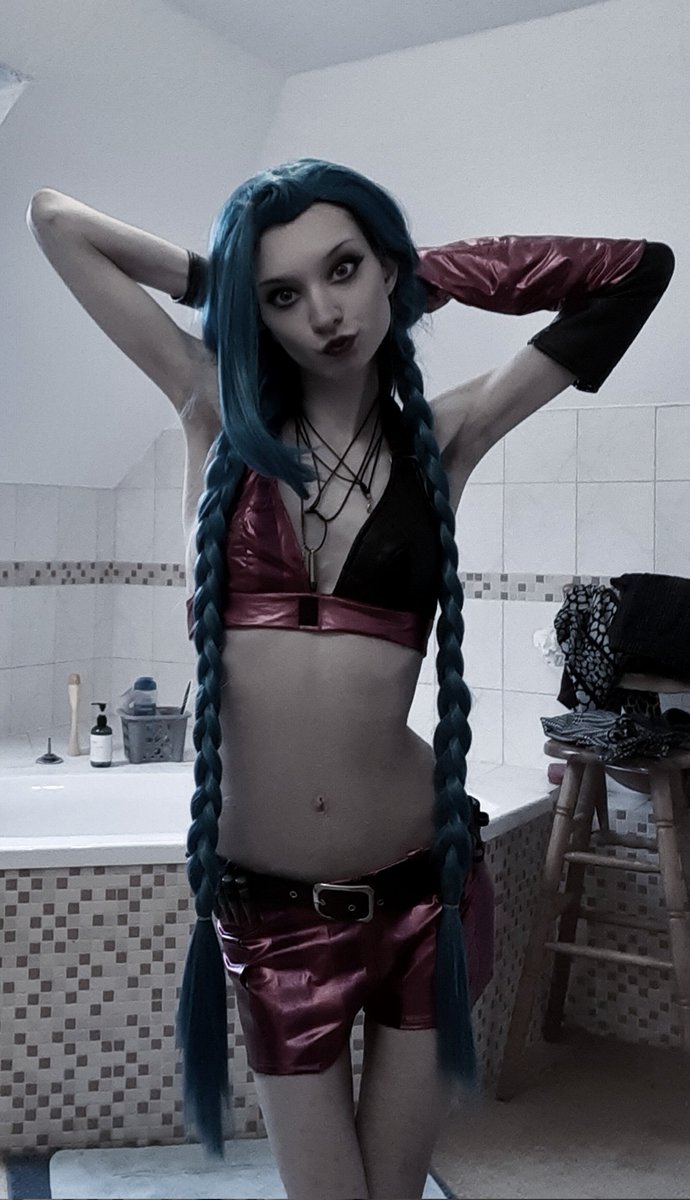 jinxednana's tweet photo. my name is jinx &amp; im rly glad to meet u https://t.co/etJFchIMiQ