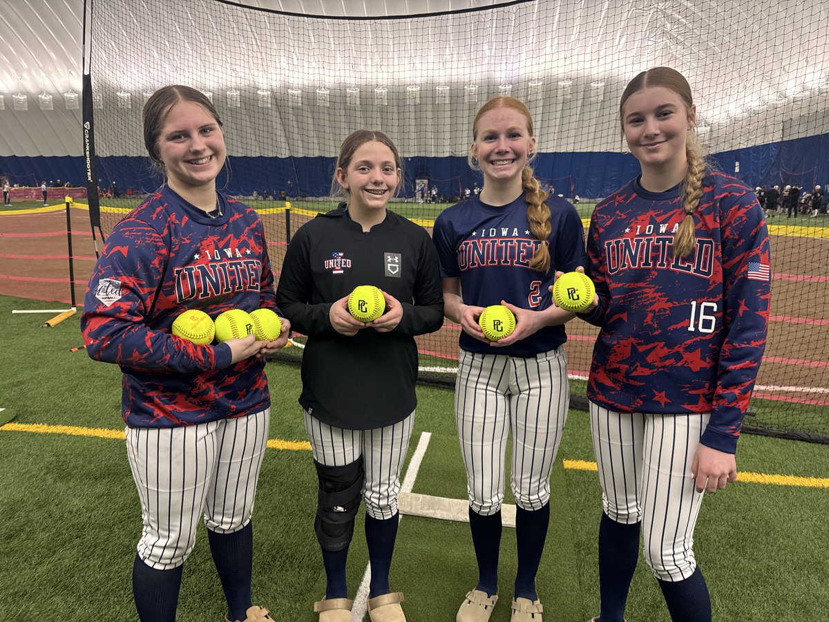 IowaUnitedSB's tweet photo. Our @IowaUnitedSB ladies showed up at 6 am to play ball! We collected 27 hits while only allowing 6 &amp; 1 ER. We out scored the competition 26-5. Congrats to our bomb squared on collecting 6 HRs on the day &amp; to
@CharliGDay for her first career 💣 @ExtraInningSB @PG_Softball https://t.co/CCiEnivL9G