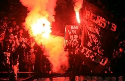 muhammdfirmn's tweet photo. Flower City Casuals In Action || 
No One Likes Us, We Don't Care. https://t.co/FZd5kMZZKq