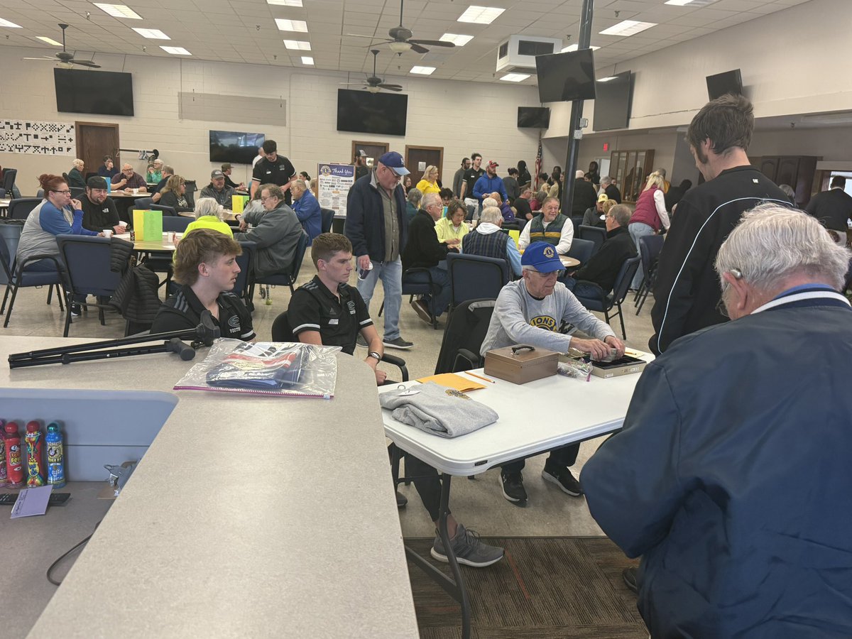 ESU Hornet Football tweet media