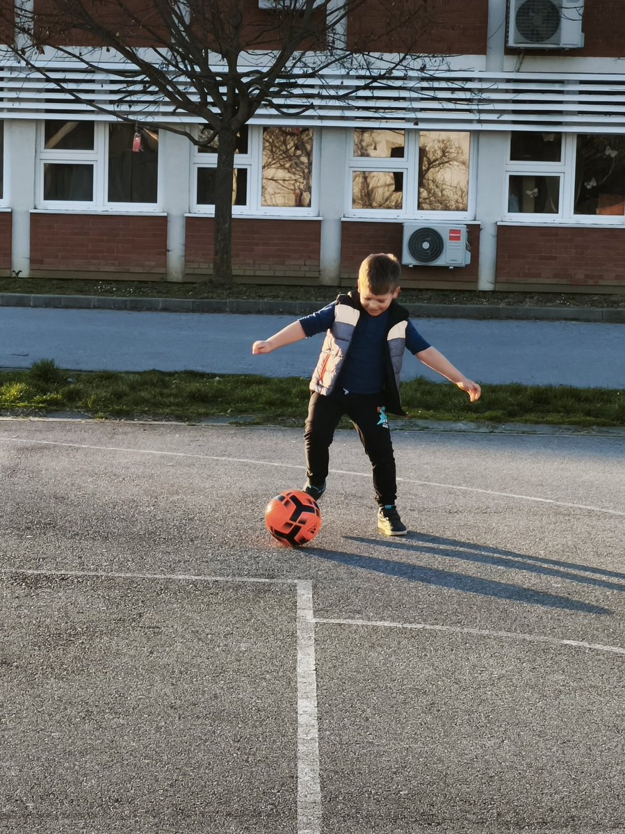 Davorin Cernoga tweet media