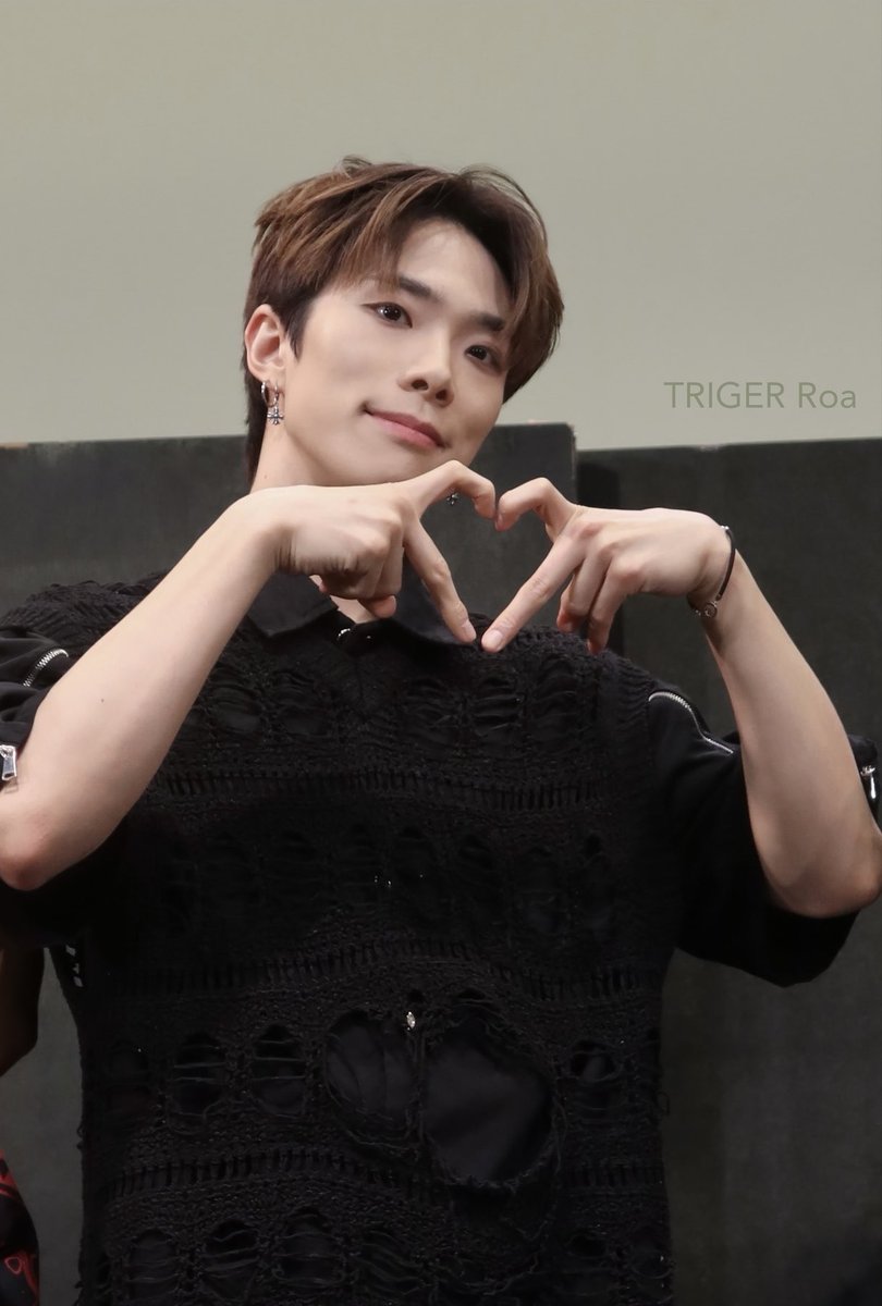 bmagijp's tweet photo. TRIGER JAPAN LIVE in NAGOYA
Nagoya International Legend Hall, 2026.02.15. 2部
#triger #트리거 #トリガー #triing
#roa #로아 #ロア
@triger_official @trigger_jp https://t.co/vOiR6Pv2ll