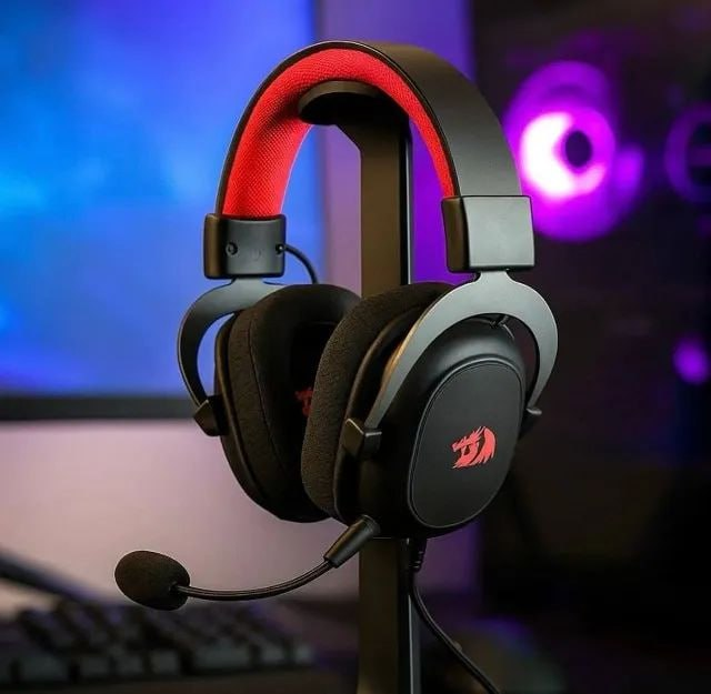 promonossabr's tweet photo. MAIS QUALIDADE PRA SUA JOGATINA

🎧 Headset Gamer Redragon Zeus Lite

🔥 DE 249,90 | POR 131,90 até 4x
🔗https://t.co/XujIlI4alK https://t.co/2IPGPsvJny