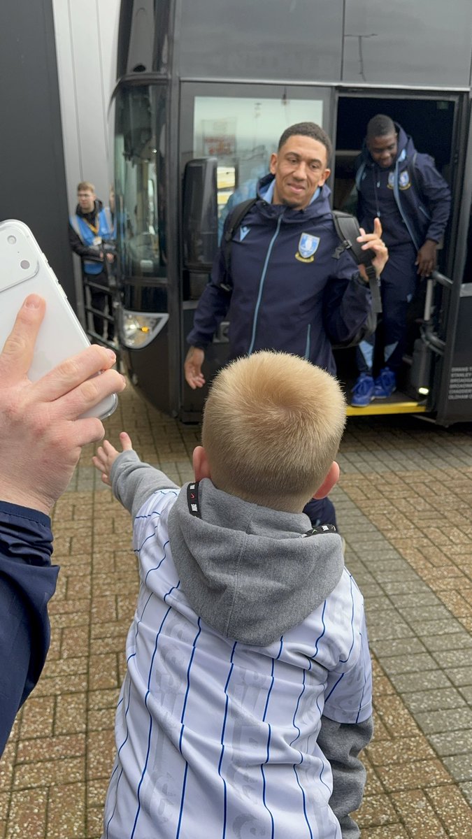 𝓜𝓮𝓰𝓪𝓷 tweet media