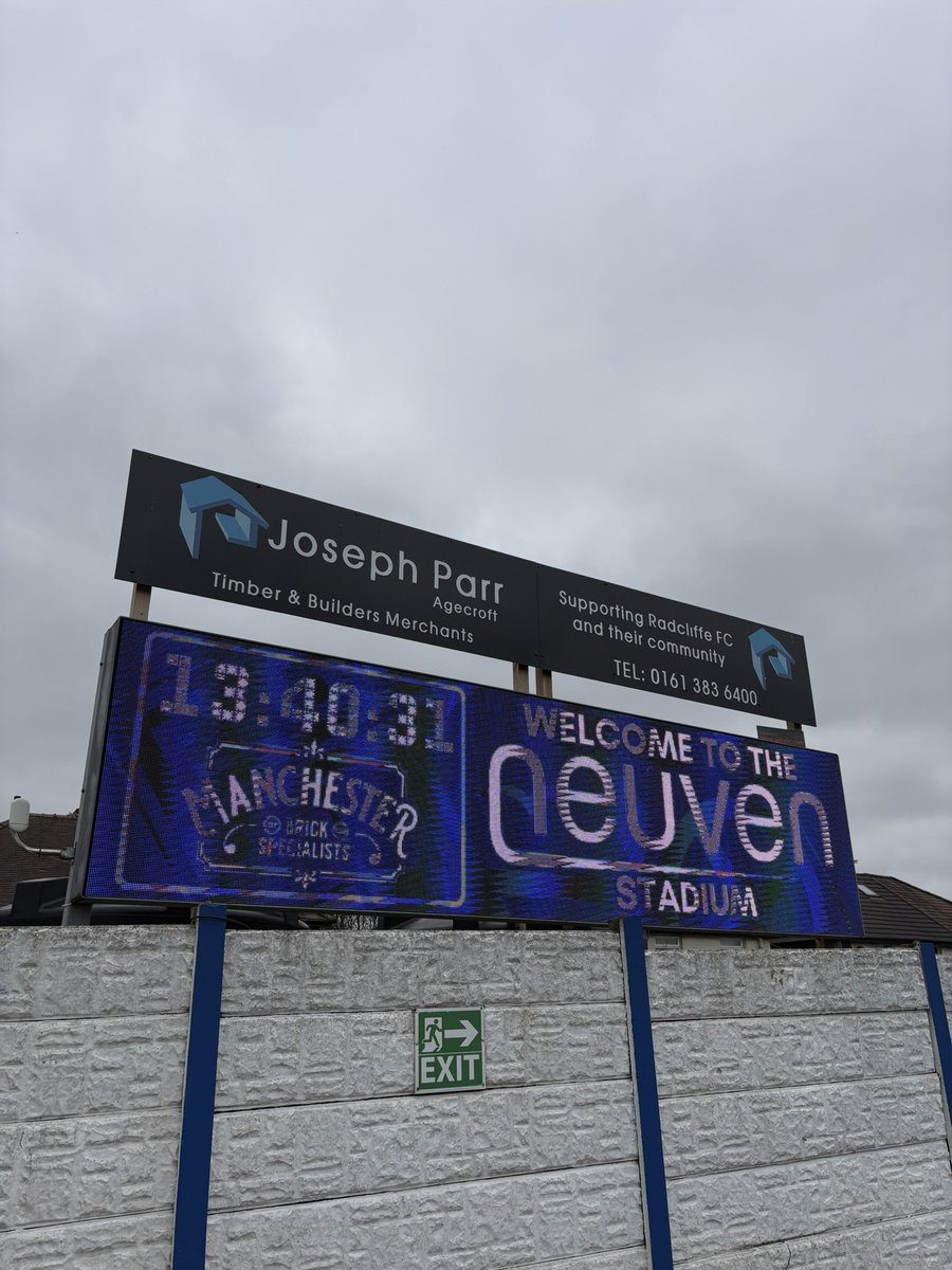 MerthyrTownFC's tweet photo. 📍The Neuven Stadium 

The Martyrs have arrived in Radcliffe… Team News 🔜

#OurTownOurClub | #WeAreMerthyr https://t.co/VS0vQwDBAK