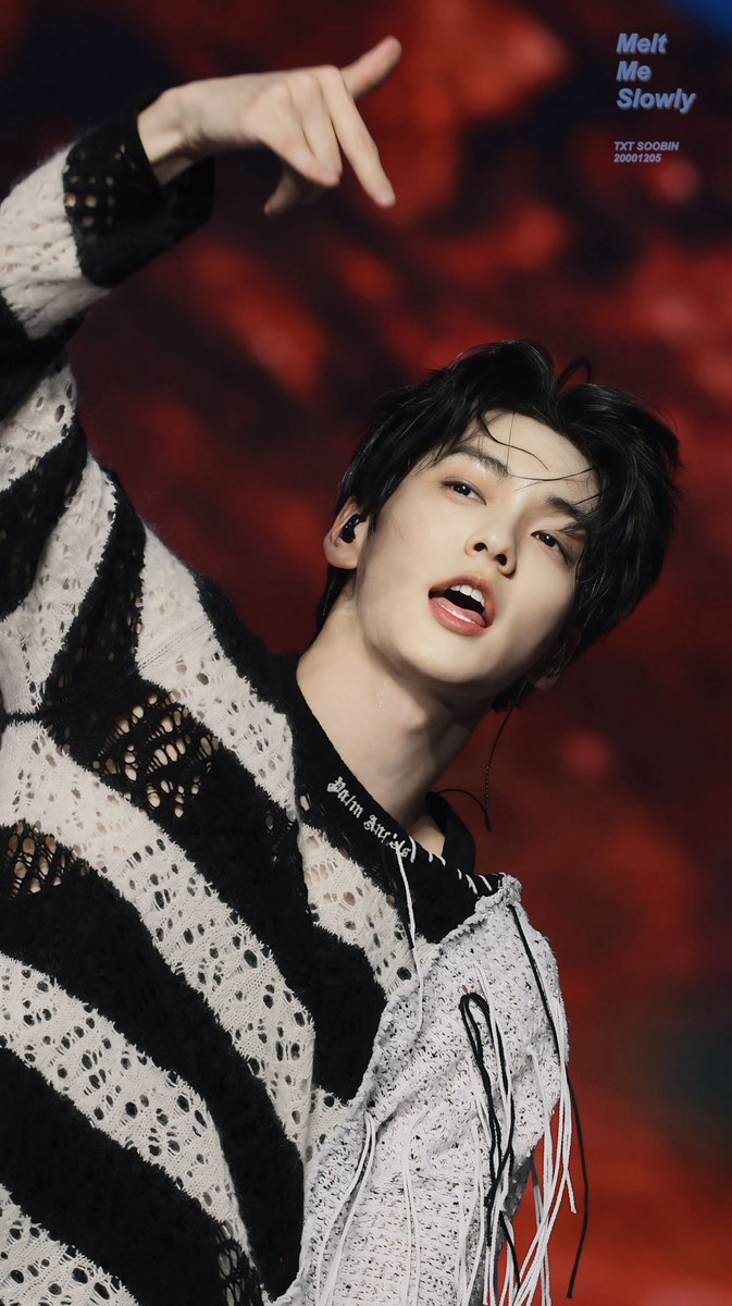 𝙈𝙚𝙡𝙩 𝙈𝙚 𝙎𝙡𝙤𝙬𝙡𝙮 tweet media