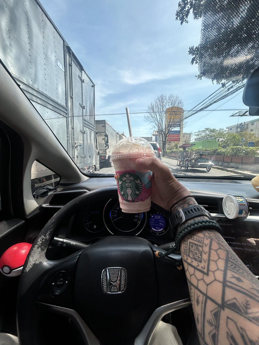 7Azeth's tweet photo. forgot i have this app
here is a starbucks drink like a basic btch https://t.co/ZBWP8lvqIr