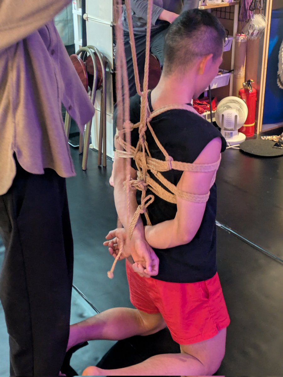 JUN。喜被控。SIDE。不分 tweet media