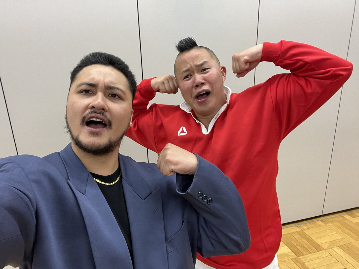 BoyKingblaah's tweet photo. ネタパレありがとうございました
またがんばります
藤井風さんのモノマネも
SNSもたくさんやってます
あそびきてください

TikTok
https://t.co/0PWNcrItCV

YouTube
https://t.co/DxjgU7lqoA

Instagram
https://t.co/2ZucEzTgpe https://t.co/J9FMdoNwsD