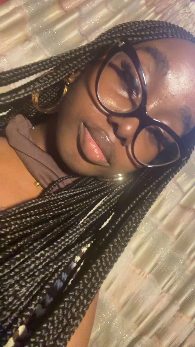 𝒜ℳ𝒜ℛ𝒜 tweet media