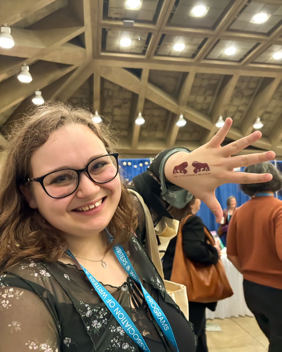 Cincinnati Review tweet media