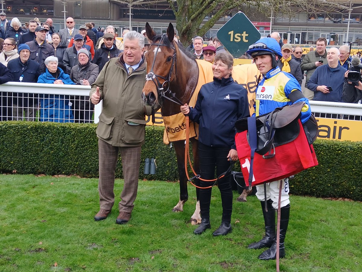 Graham Clark tweet media