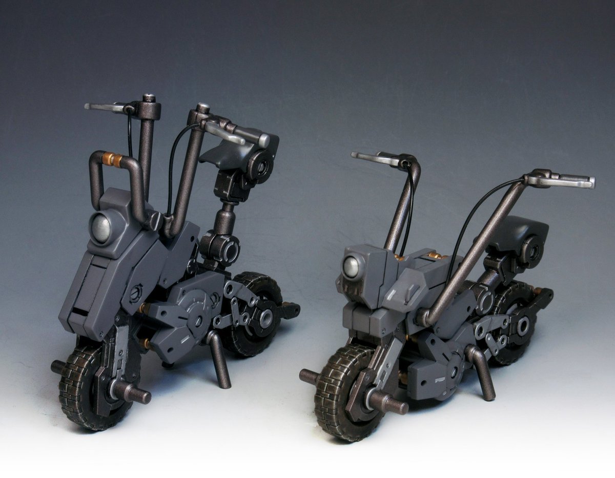 Good_Rounanushi's tweet photo. ヴォルパノヴァのバックパックが既にバイクっぽいので、ランナーとオプションパーツで作ったハンドルをくっつけただけでそれっぽくなってくれました
車軸で繋げると、なんちゃってサイドカーになります😋
(2/4) https://t.co/noAArnHb9O