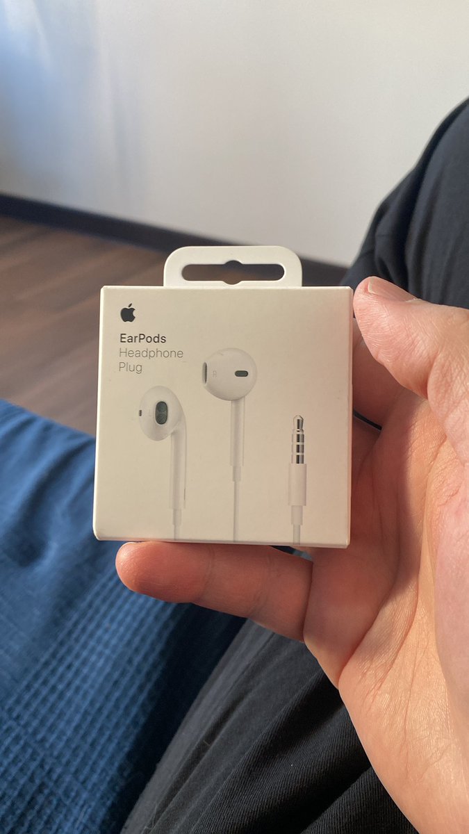 Андрій Серб tweet media