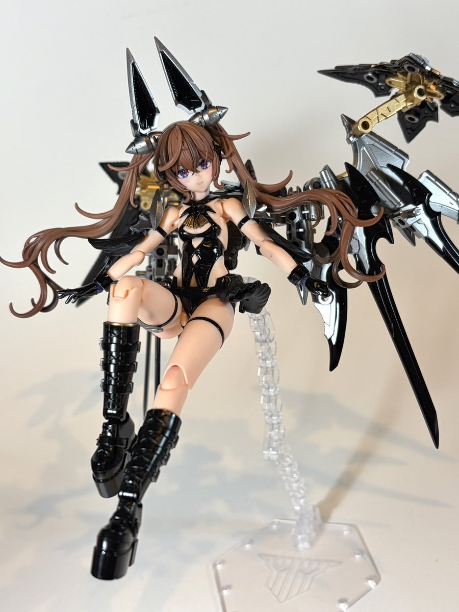 アーレウス tweet media