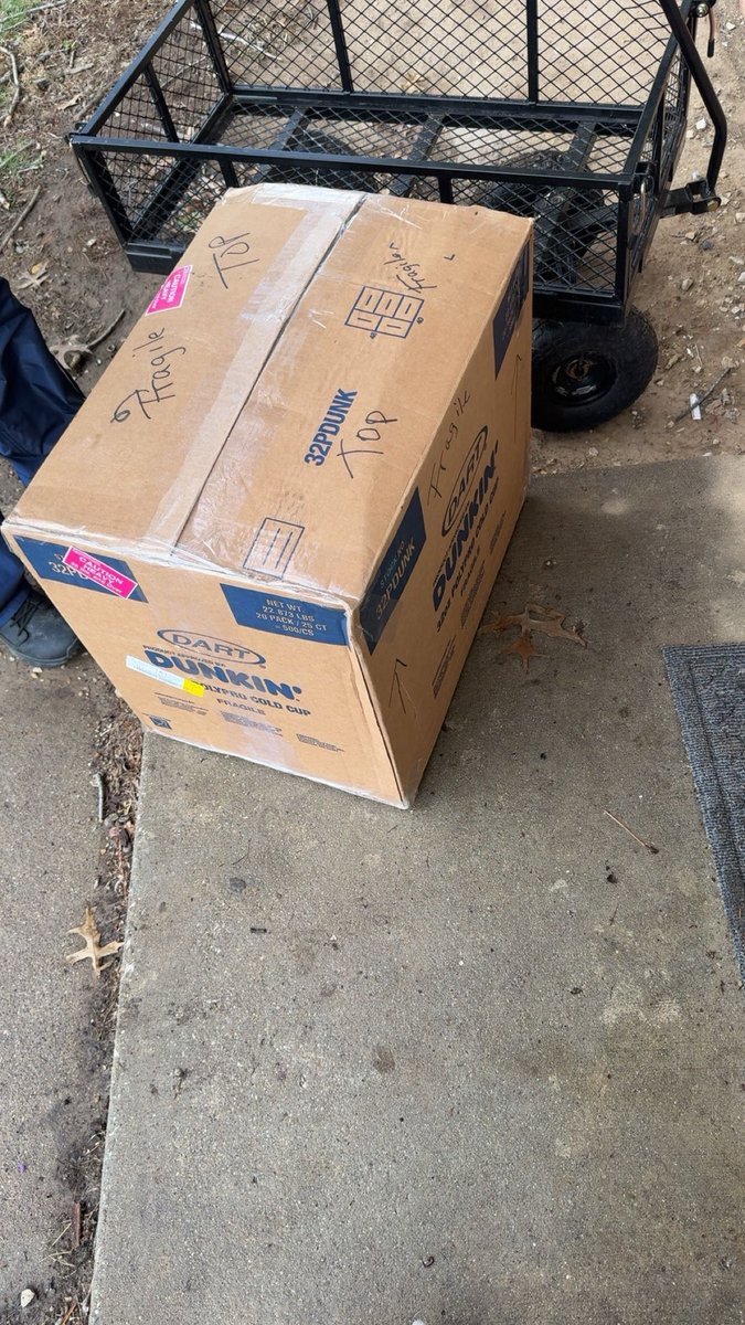 𝓢𝓚𝓨𝓔 tweet media