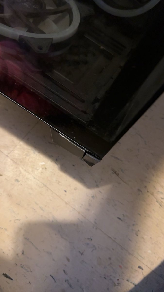 𝓢𝓚𝓨𝓔 tweet media