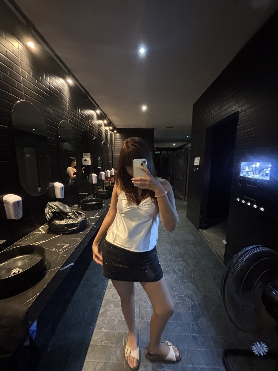 weaj tweet media