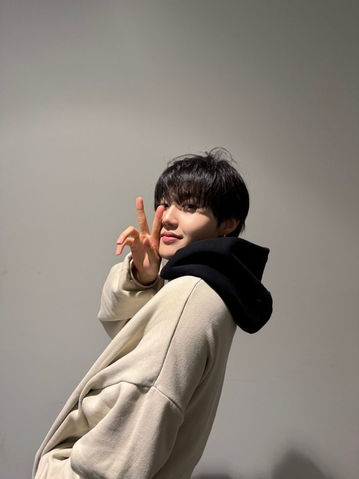 𝜗ৎ rainly || jocel kainau update tweet media