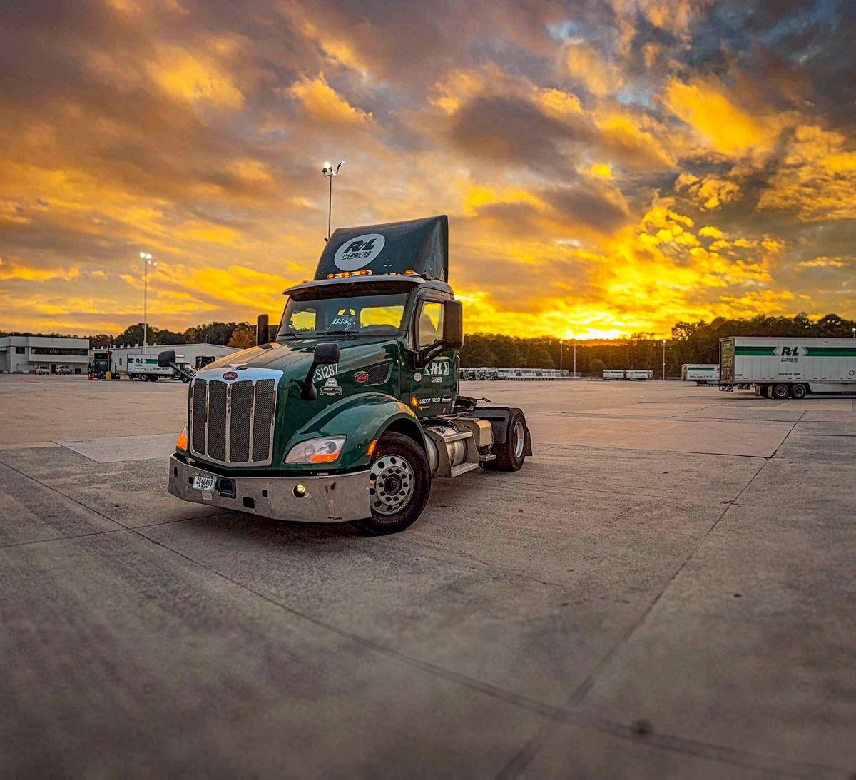 R+L Carriers tweet media