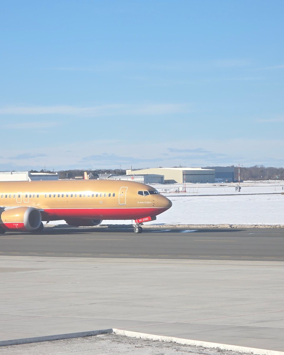 Fly MacArthur tweet media