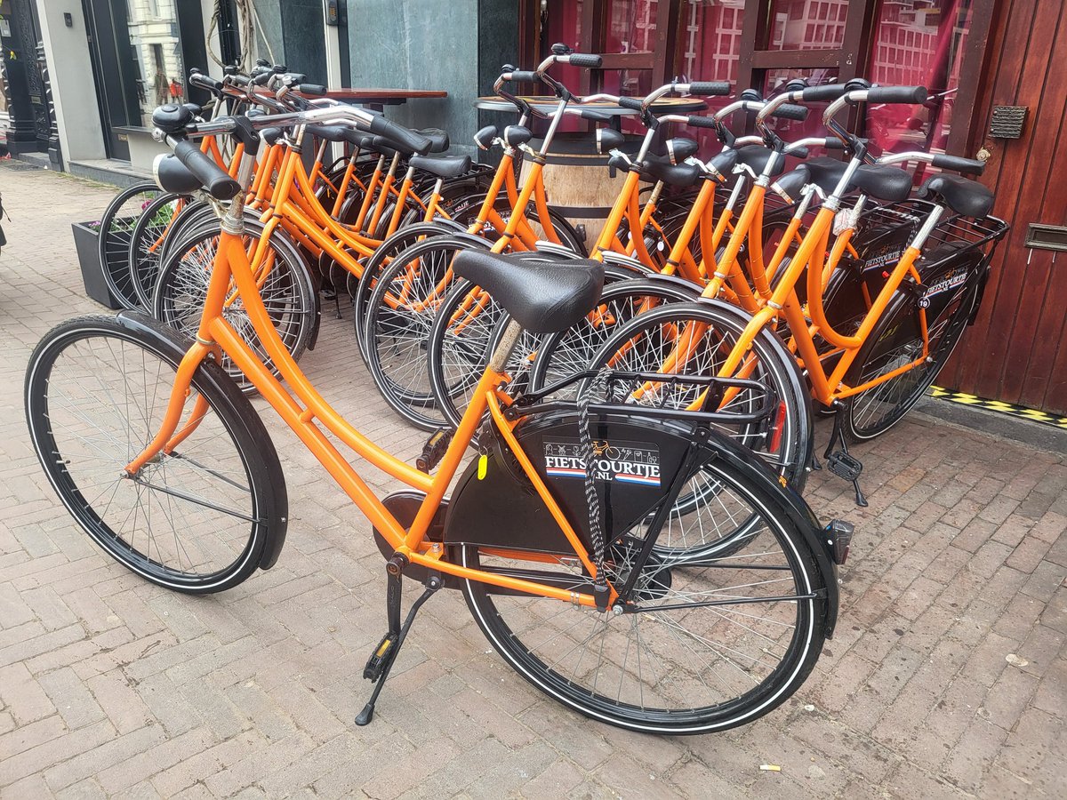 Vrolijke Frans tweet media