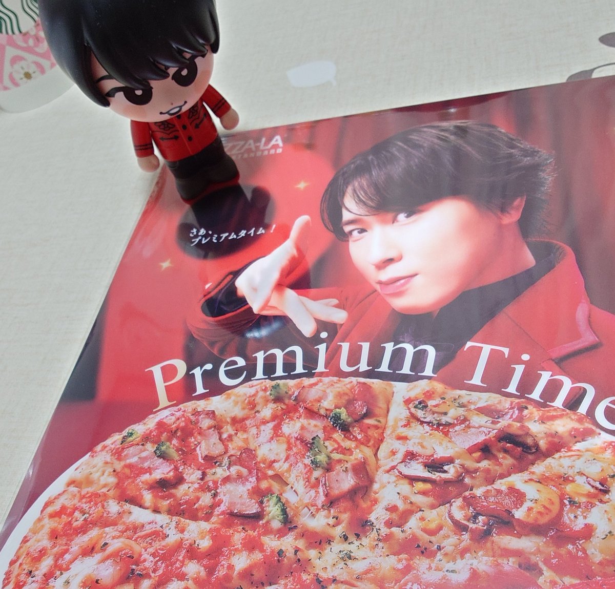 extra3050's tweet photo. 我が家にも
来てくださいました✨🌹🍕
#ピザーラありがとう
#PremiumTime https://t.co/azprGNXHTR