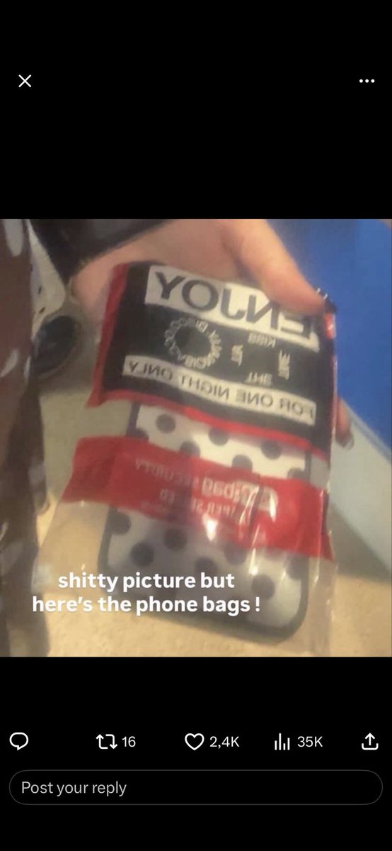 lolasitwas's tweet photo. @landostorrie cuz look at the bags lol https://t.co/IyCnj6xJxs