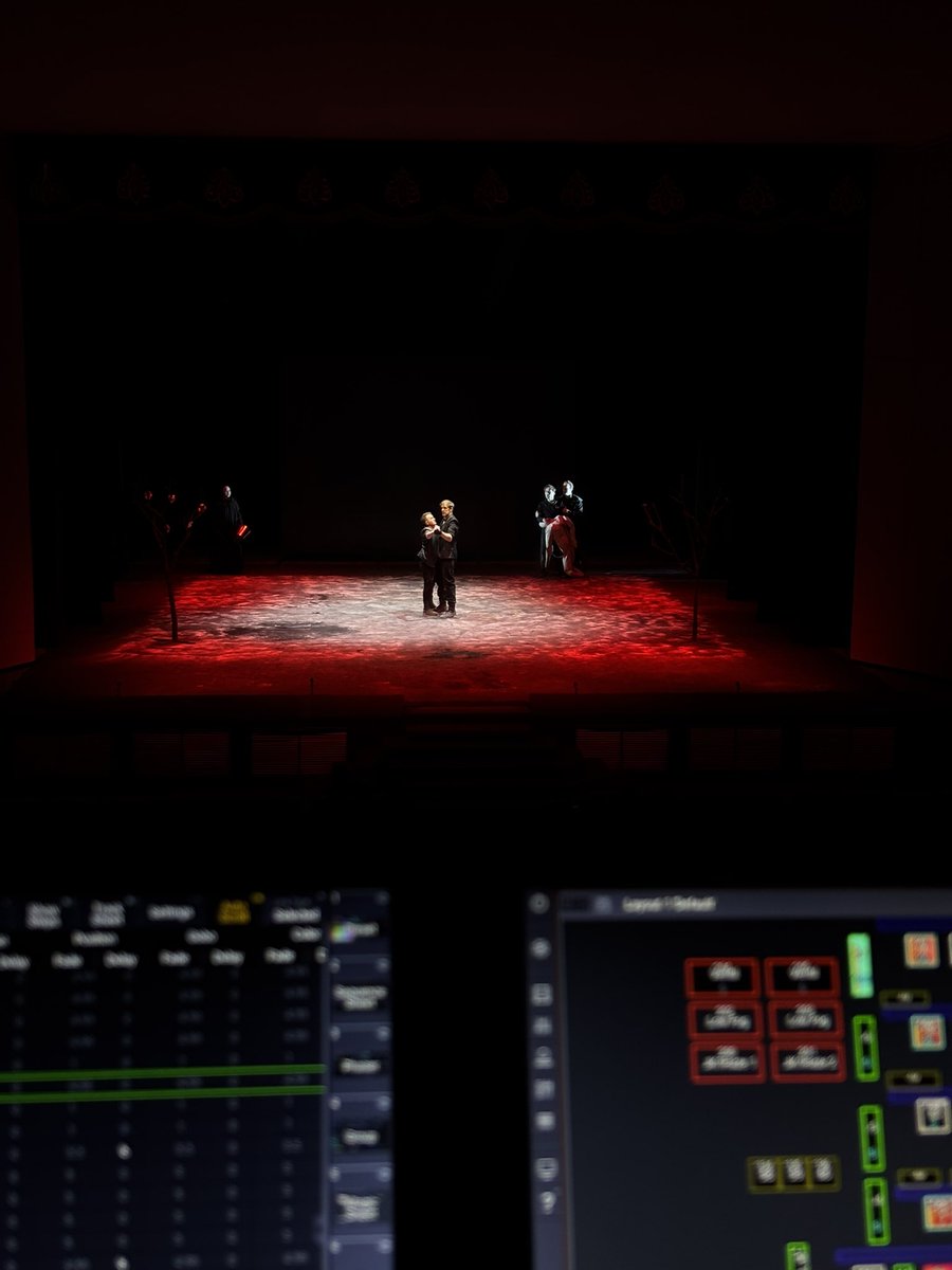LightDesignETC's tweet image. Tango #LightingDesigner