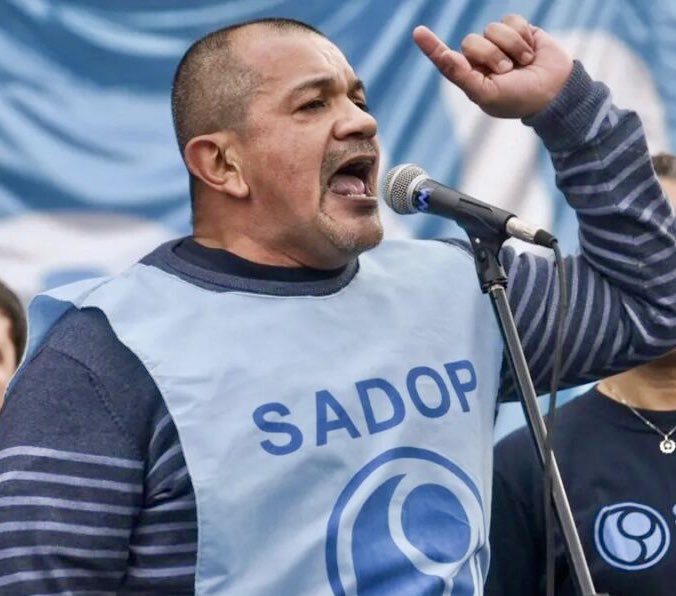 FILOROCKER's tweet photo. https://t.co/w9OIvbZDeS
Hoy en La Inquietud, @tincholucero, secretario general del SADOP Rosario, en diálogo con @GarretEdwards, por @RadioFisherton, diciendo unas cuantas verdades acerca del paro docente, presentismo, paritarias, educación, política, Pullaro y Goity. https://t.co/zUhmBbQTdt