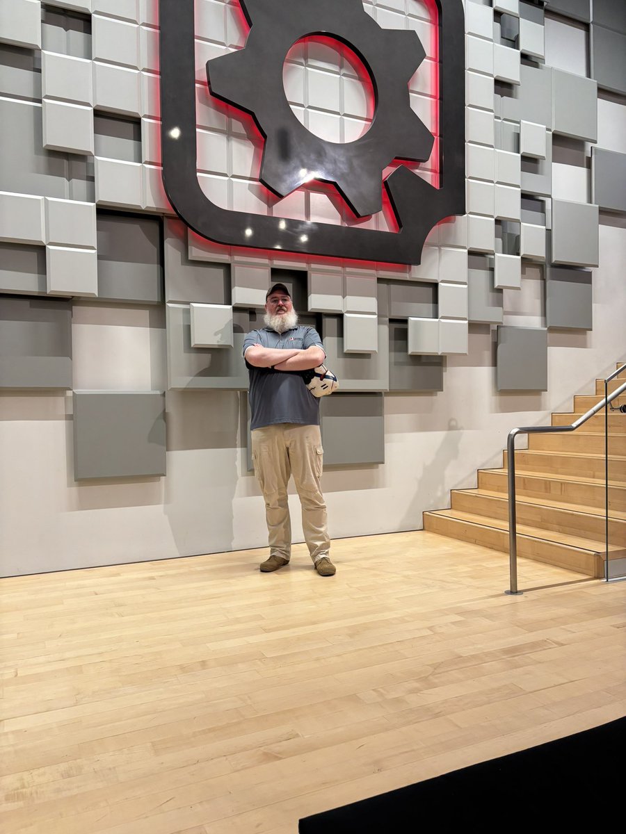 "PEEPS"/AGB Charity tweet media