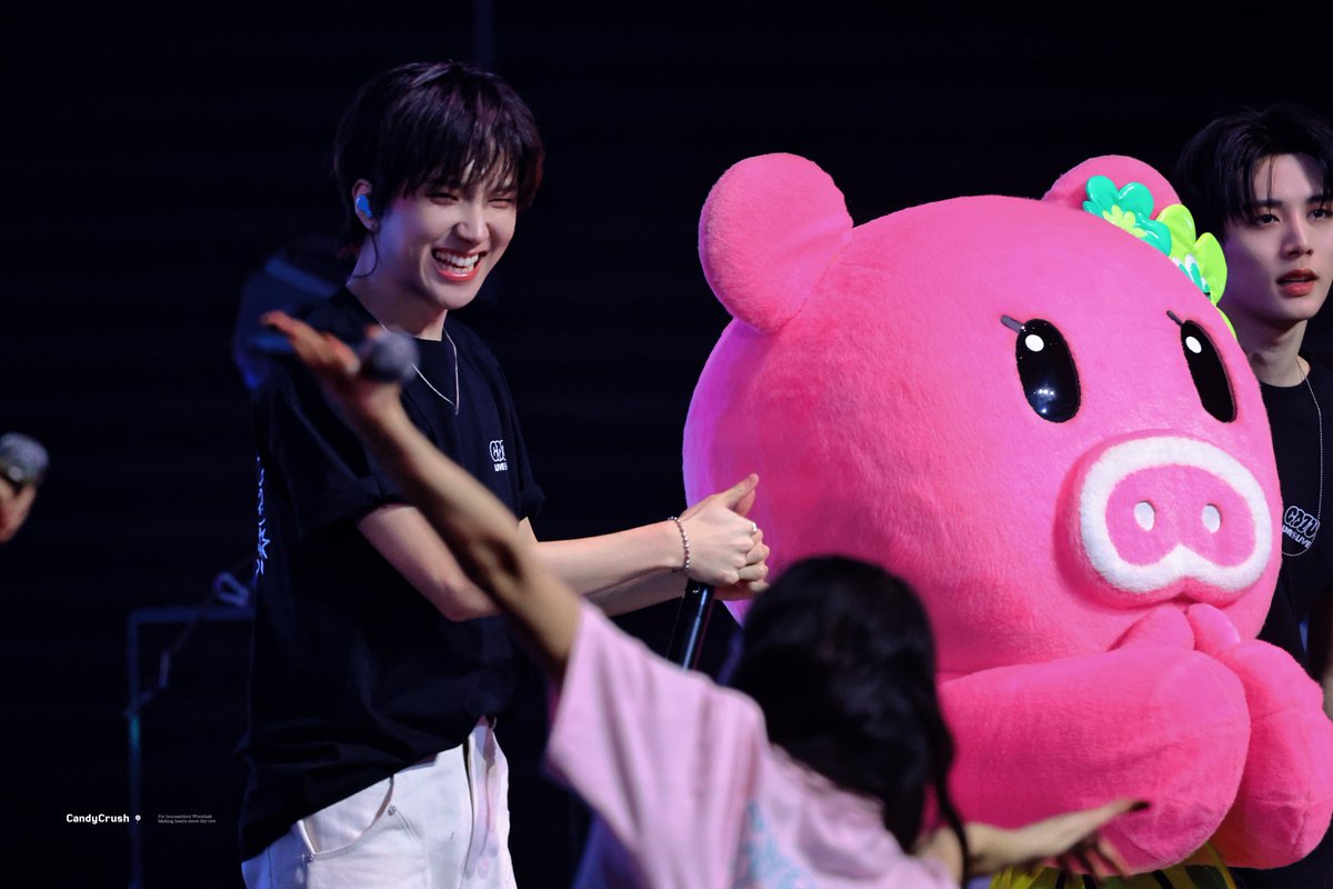 𝘾𝙖𝙣𝙙𝙮𝙘𝙧𝙪𝙨𝙝 tweet media