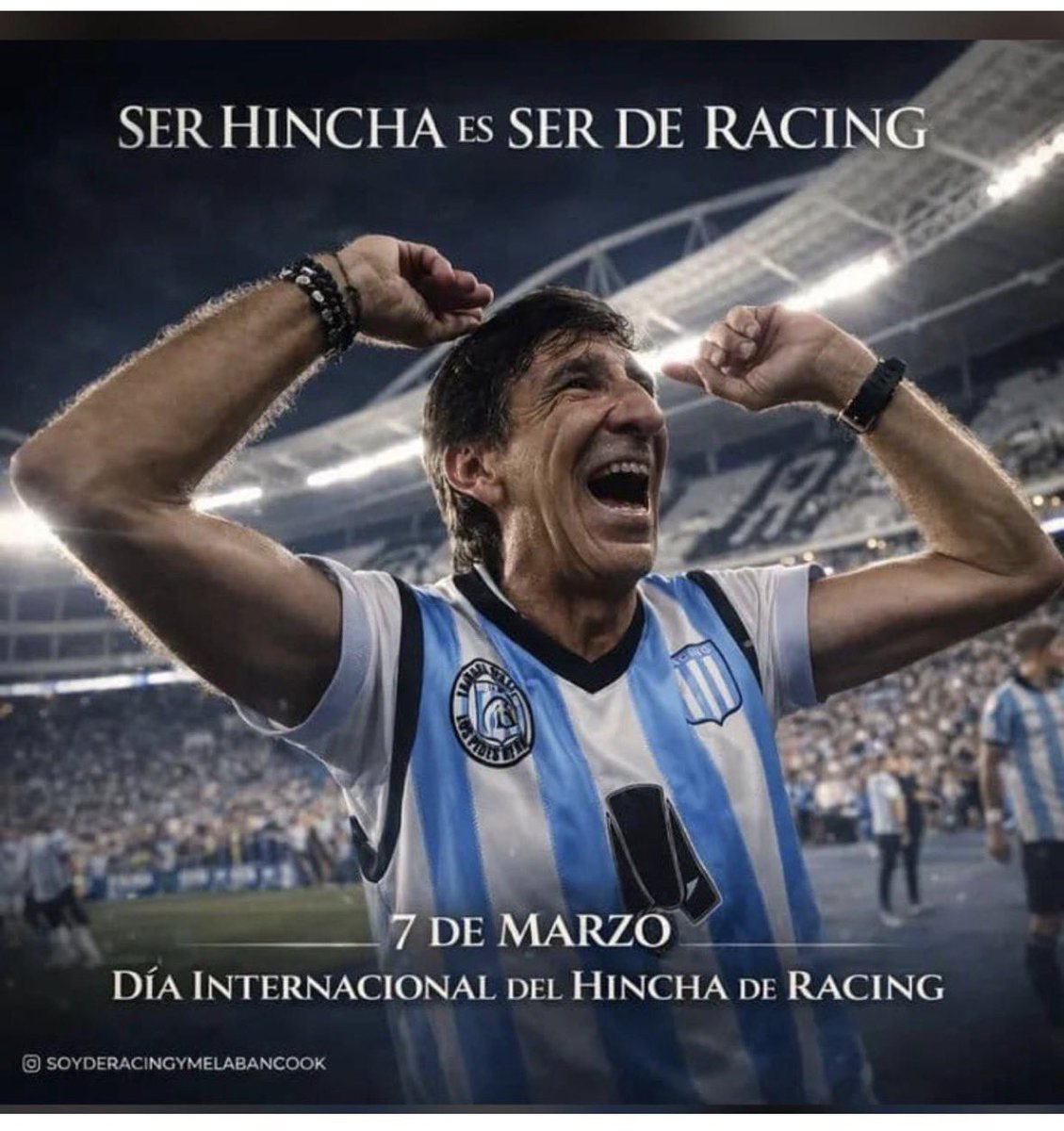 Feliz día #DiaDelHinchaDeRacing, aguante Racing a toda hora.