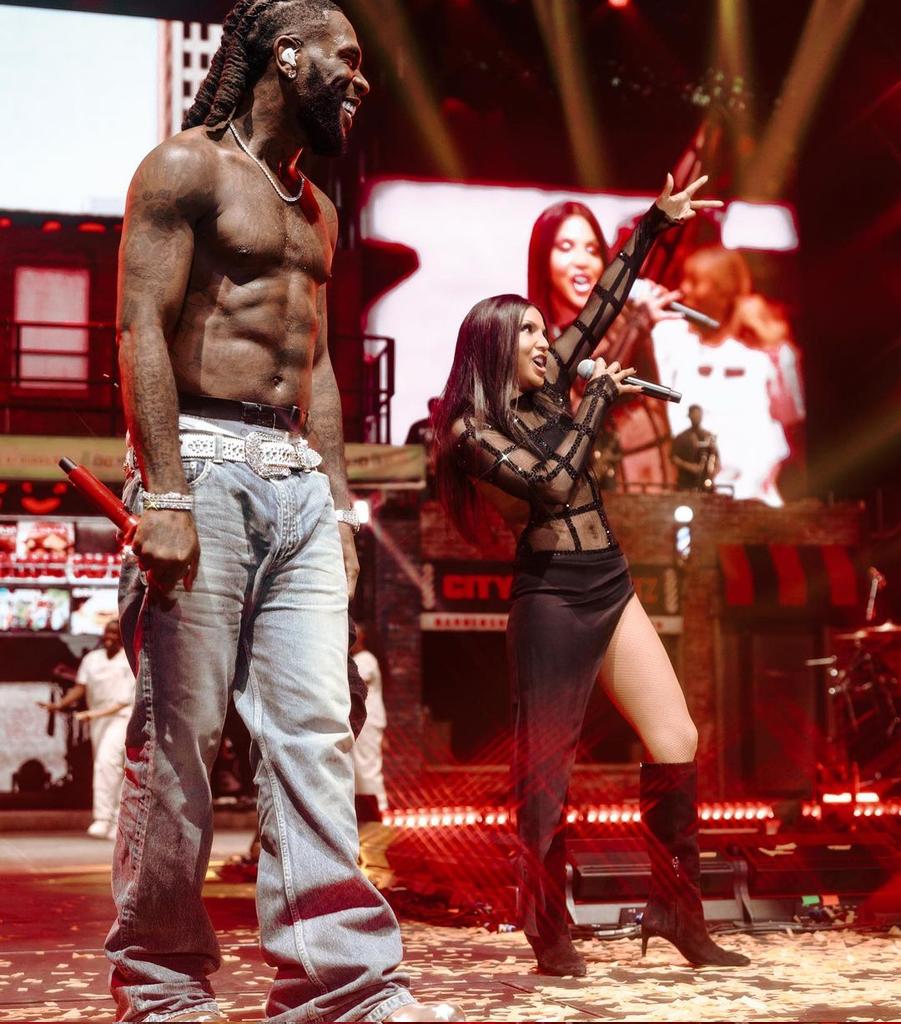festus23619's tweet image. Burna Boy &amp;amp; Toni Braxton. ❤